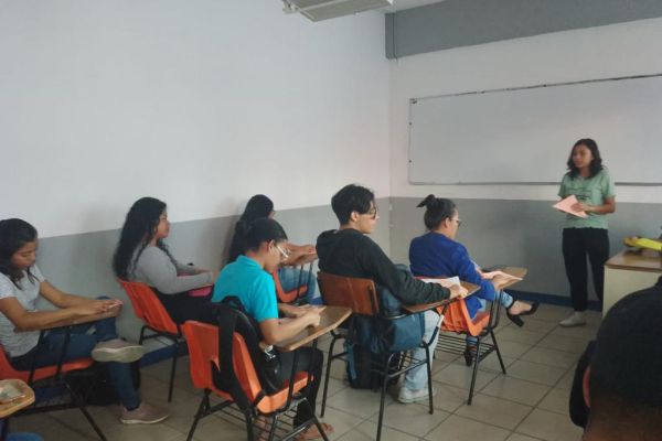 5DB4AFAC1-A1BD-F7FE-9CB7-A29BF5D32BD8.jpg